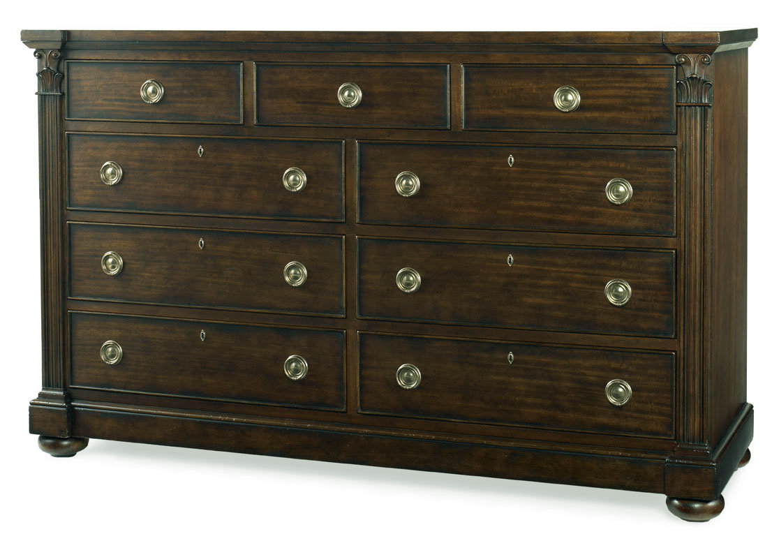 Chelsea Club 9 - Drawer Dresser