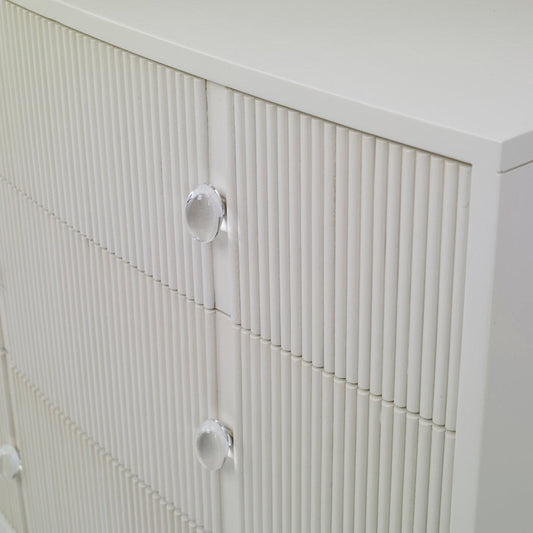 Ensley 3 - Drawer Nightstand