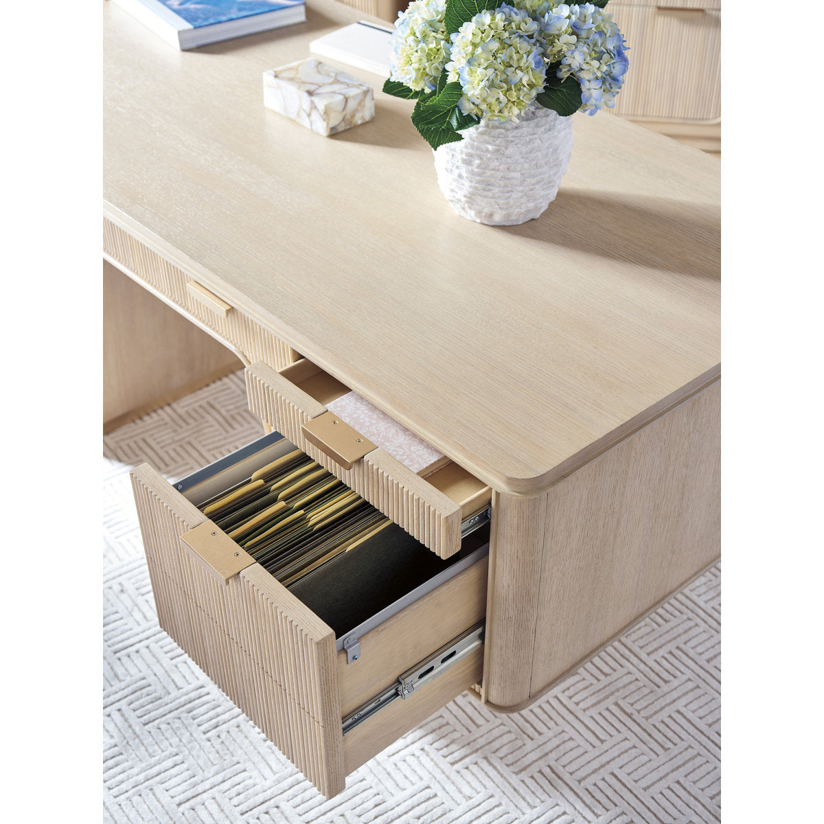 Sligh Montreux Executive Desk