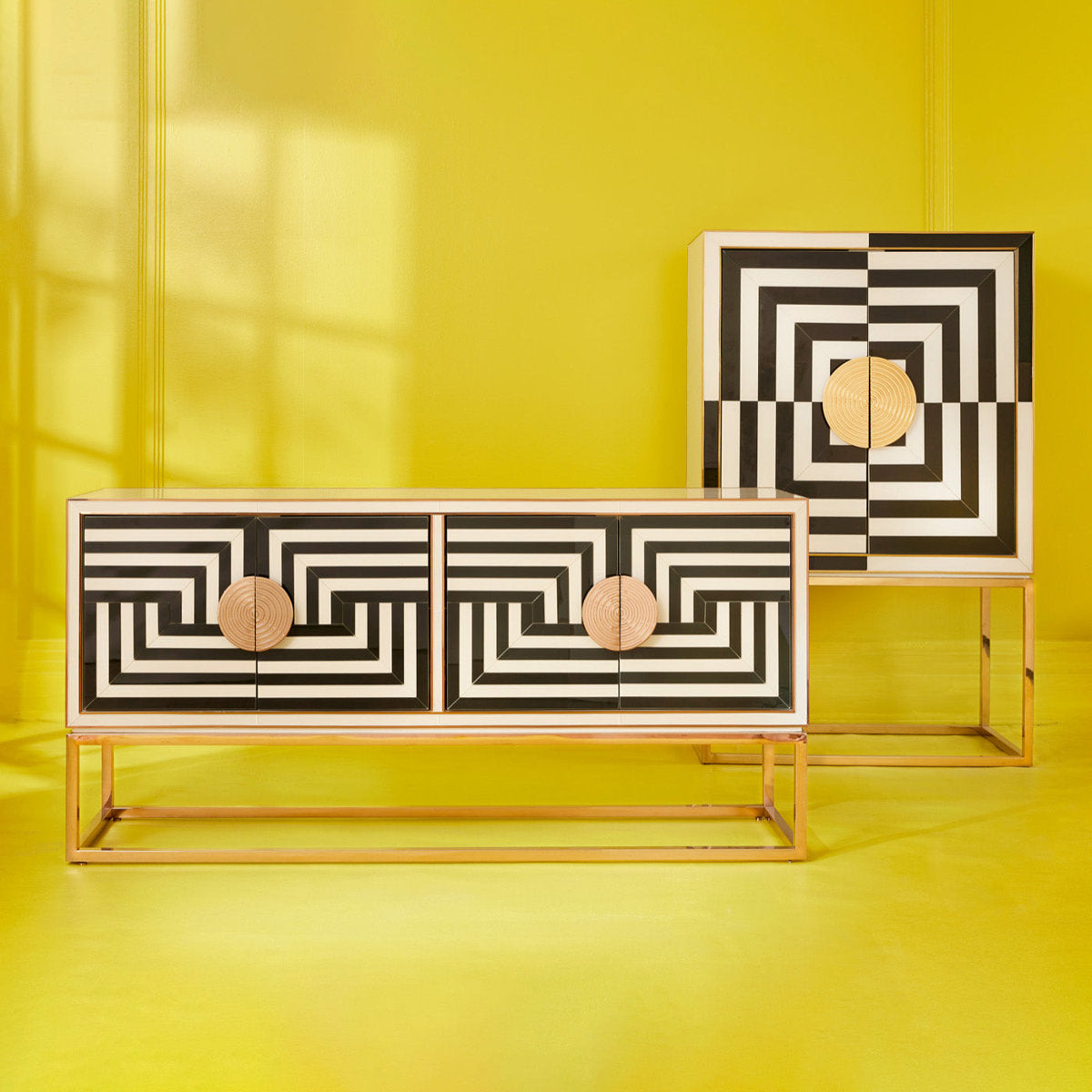 Op Art 64'' W Buffet