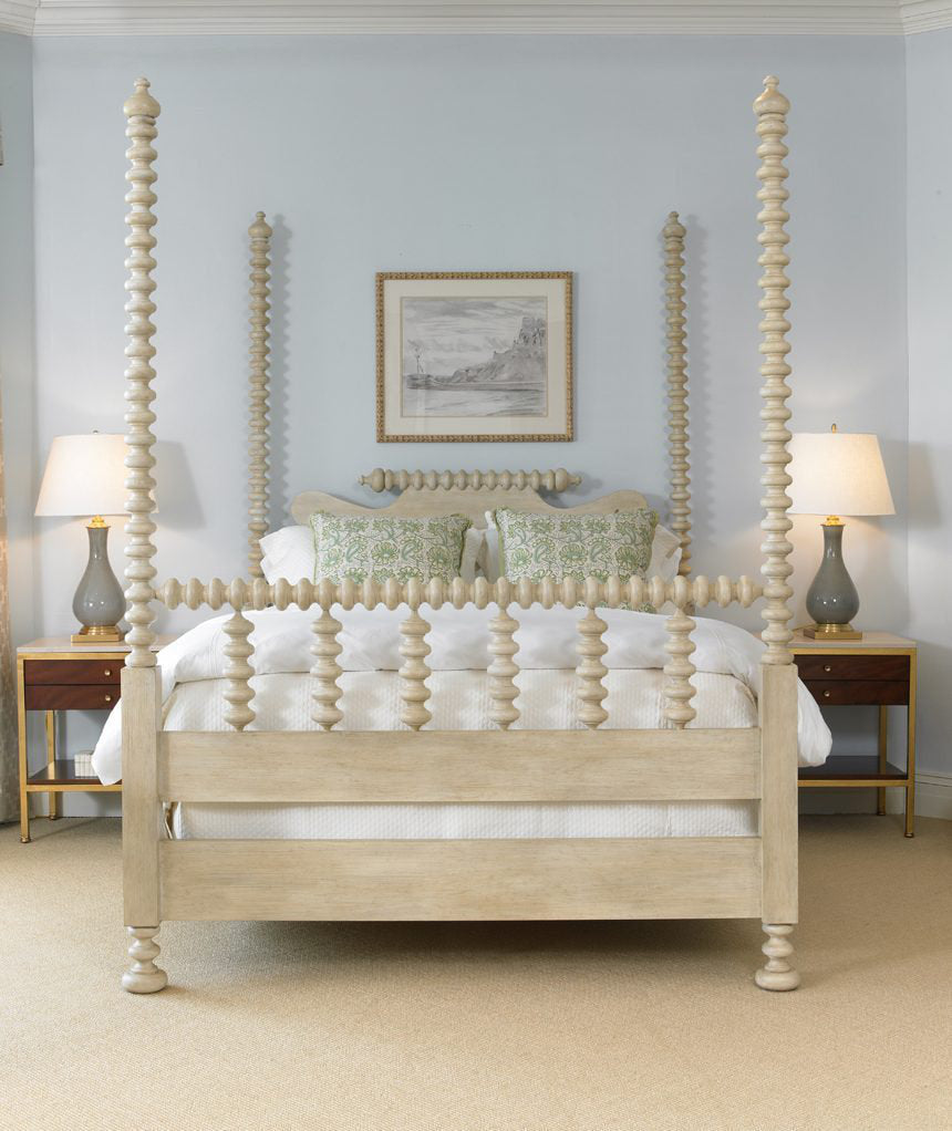 South Hampton Leather Bed