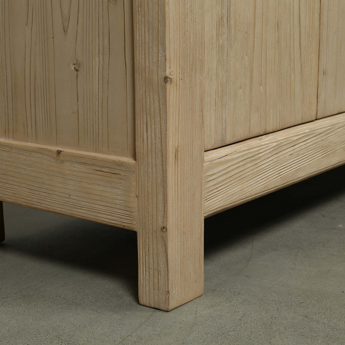 Lilys Living Accent Chest