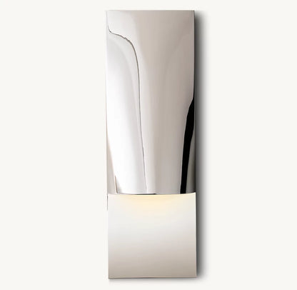 Taza Vertical Rectangular Sconce