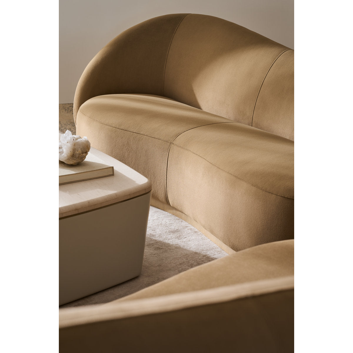 * Kalahari  3Pc Sectional