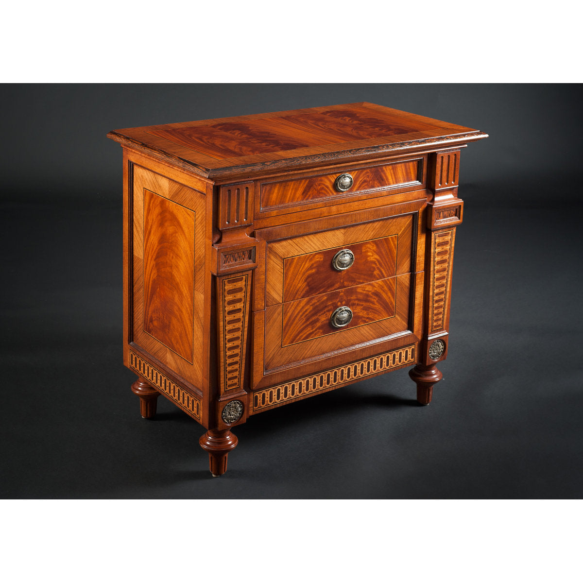 3 Drawer Bachelor's Chest