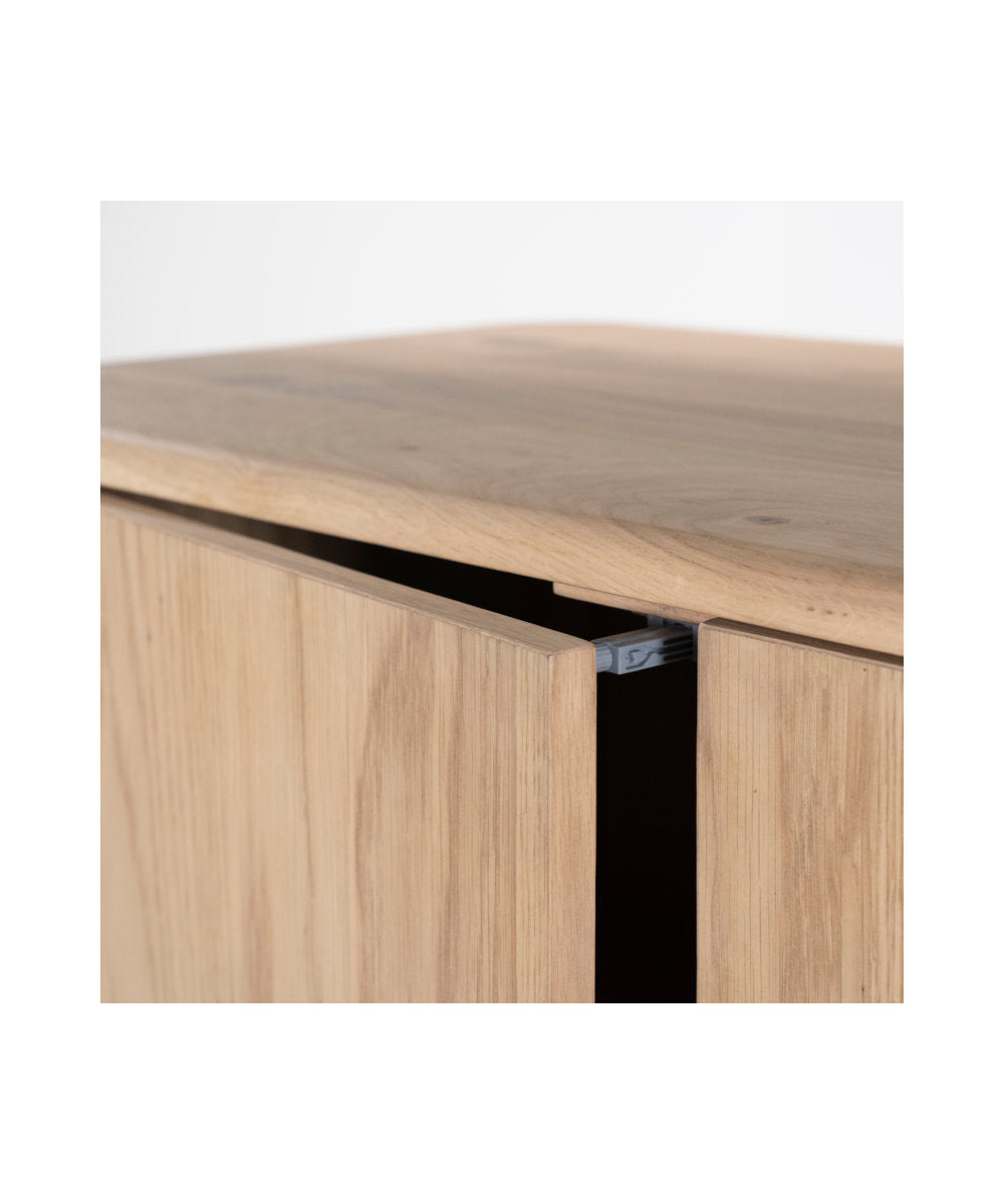 Eleonora Harvey Cabinet