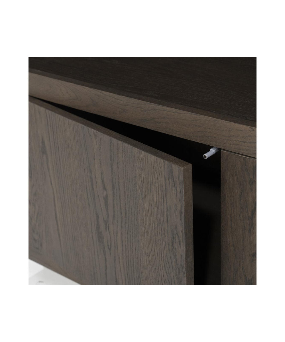 Eleonora Helsinki Cabinet