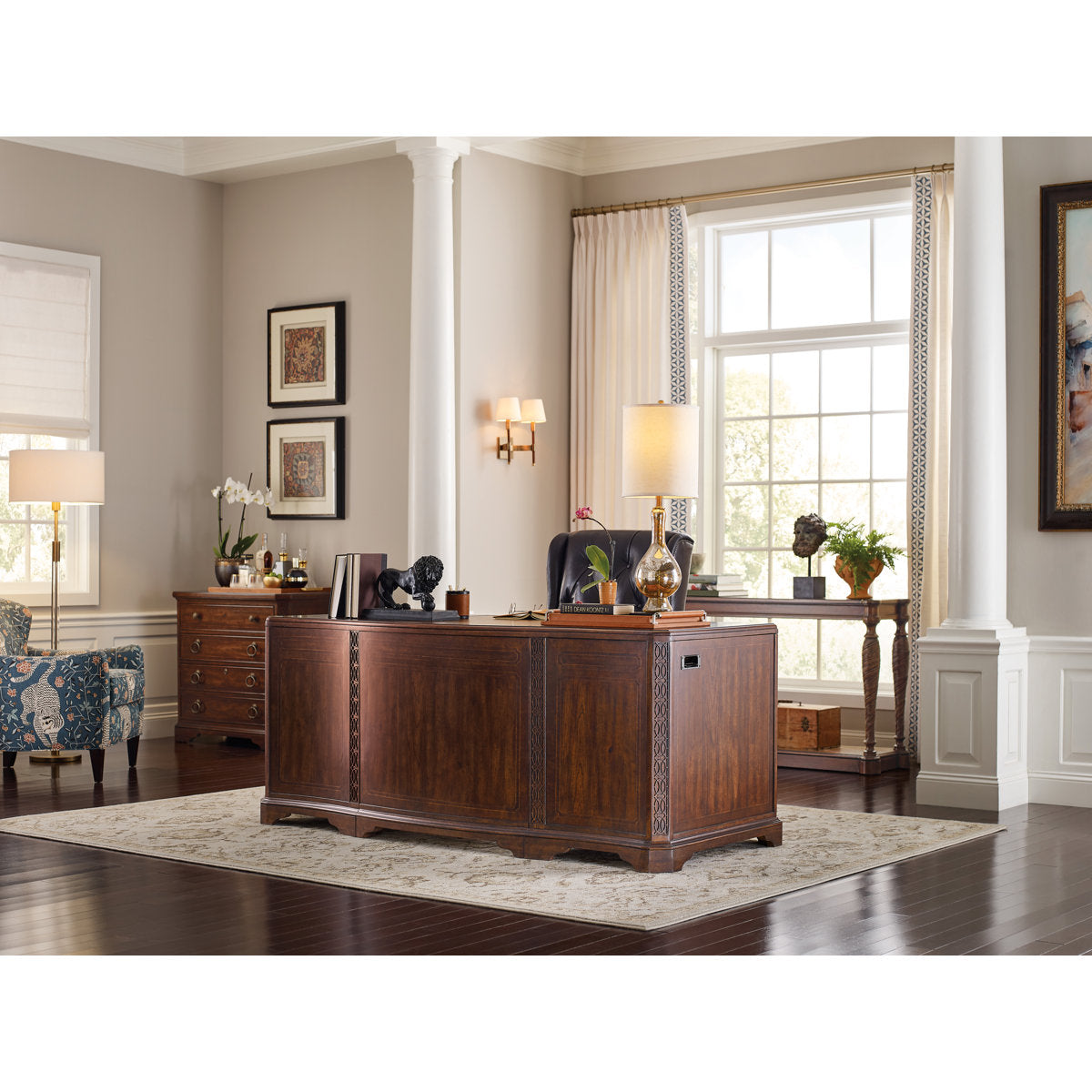 Hooker Furniture Charleston 72 W Rectangle Executive Desk