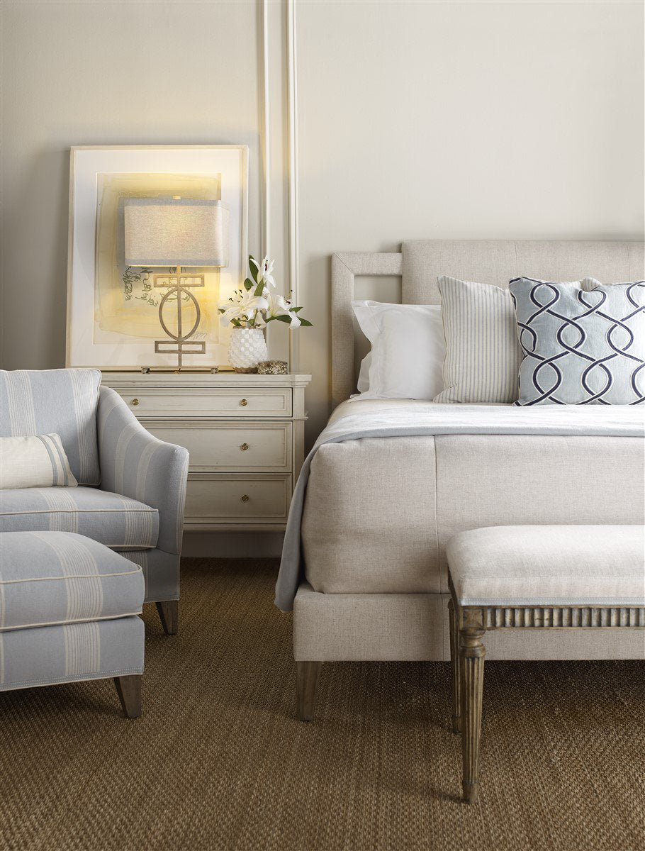 Chaddock Charlotte 33 W Armchair