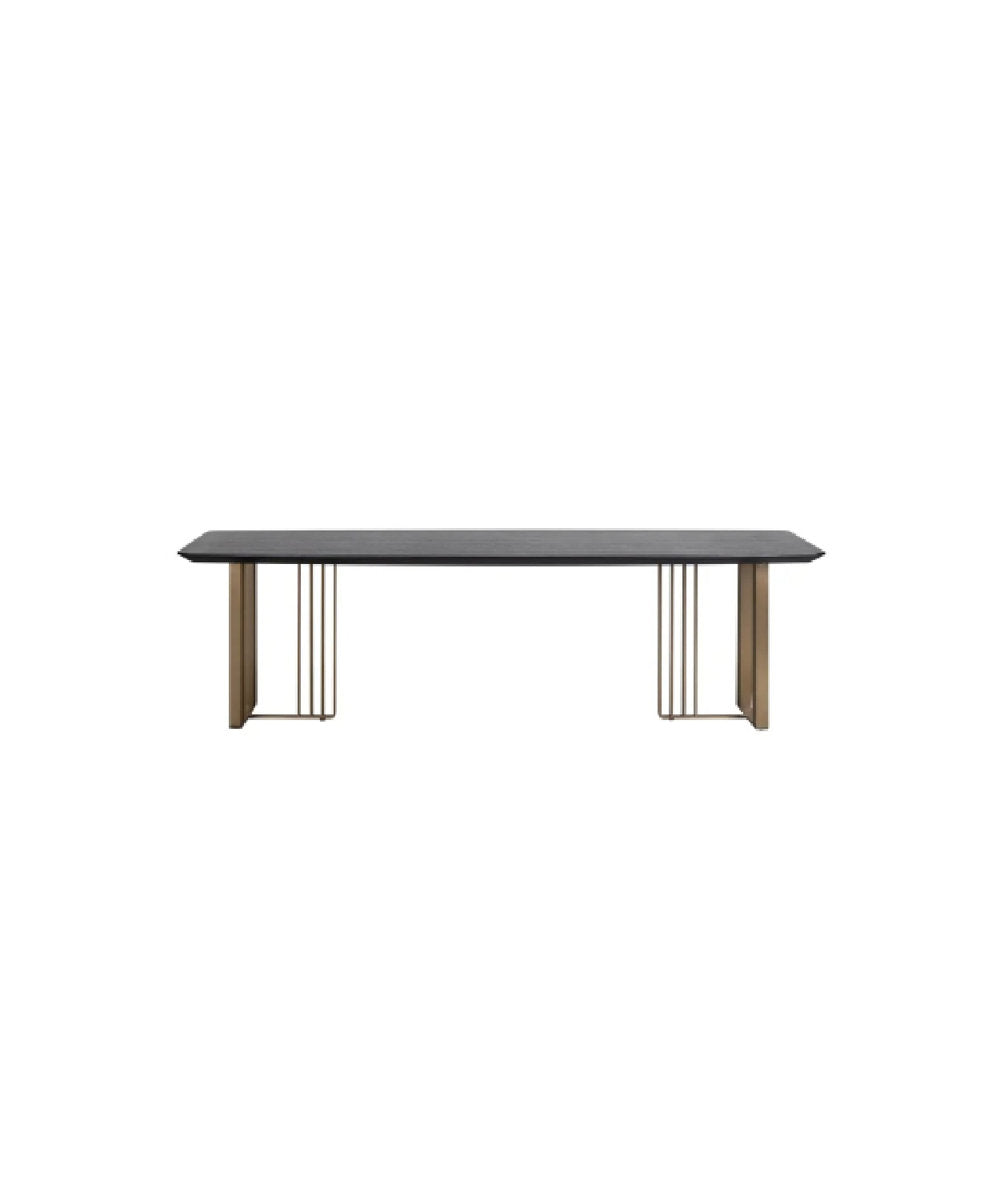 Oroa Maverick Dining Table M