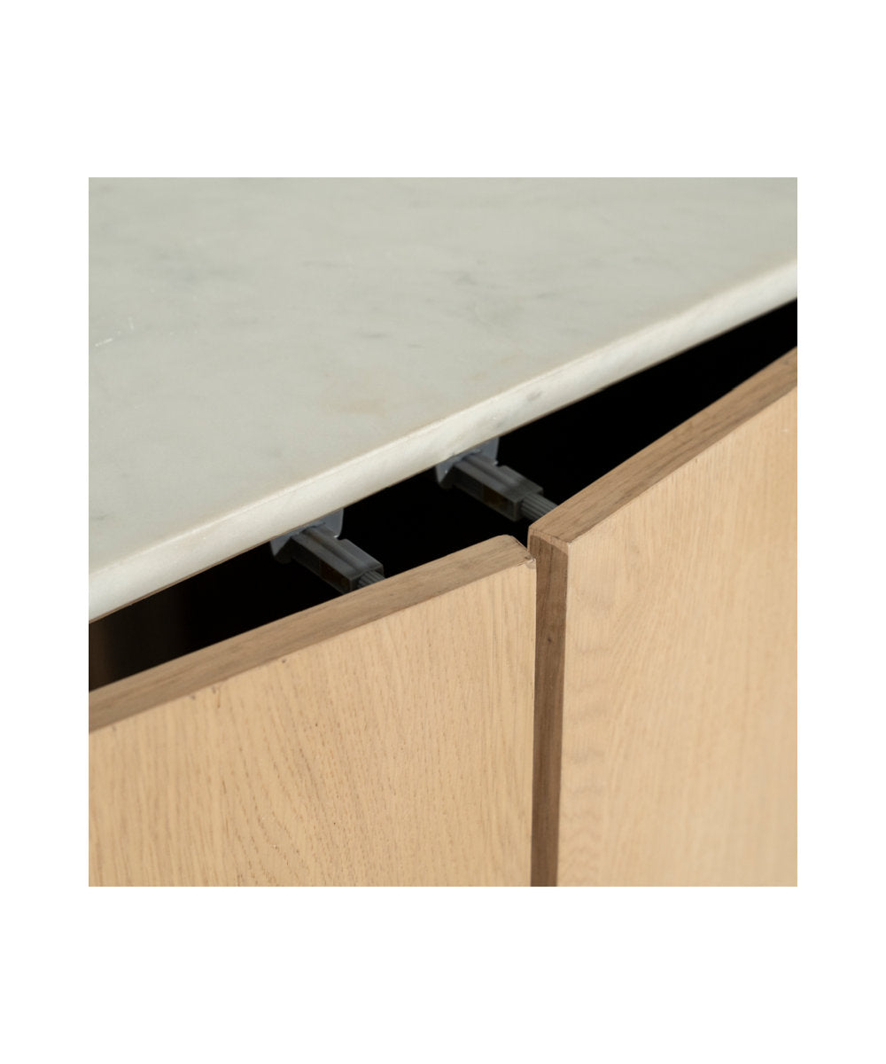 Eleonora Don Cabinet