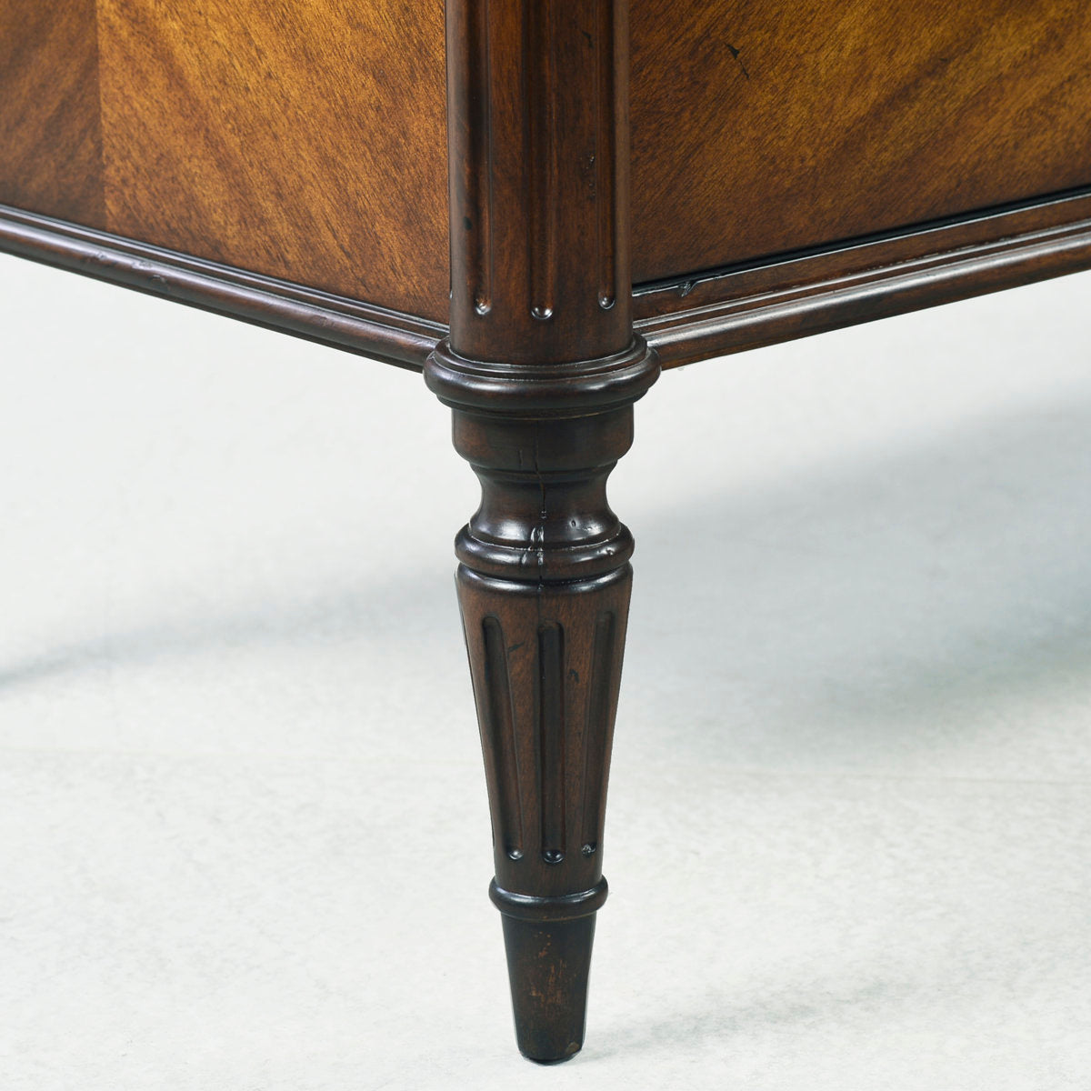 Oliver Home Furnishings Fairfield Dresser