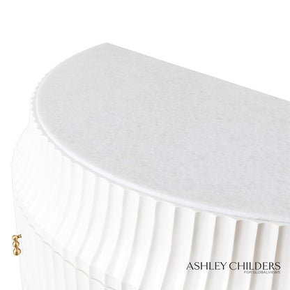 Ashley Childers Fountain Chest
