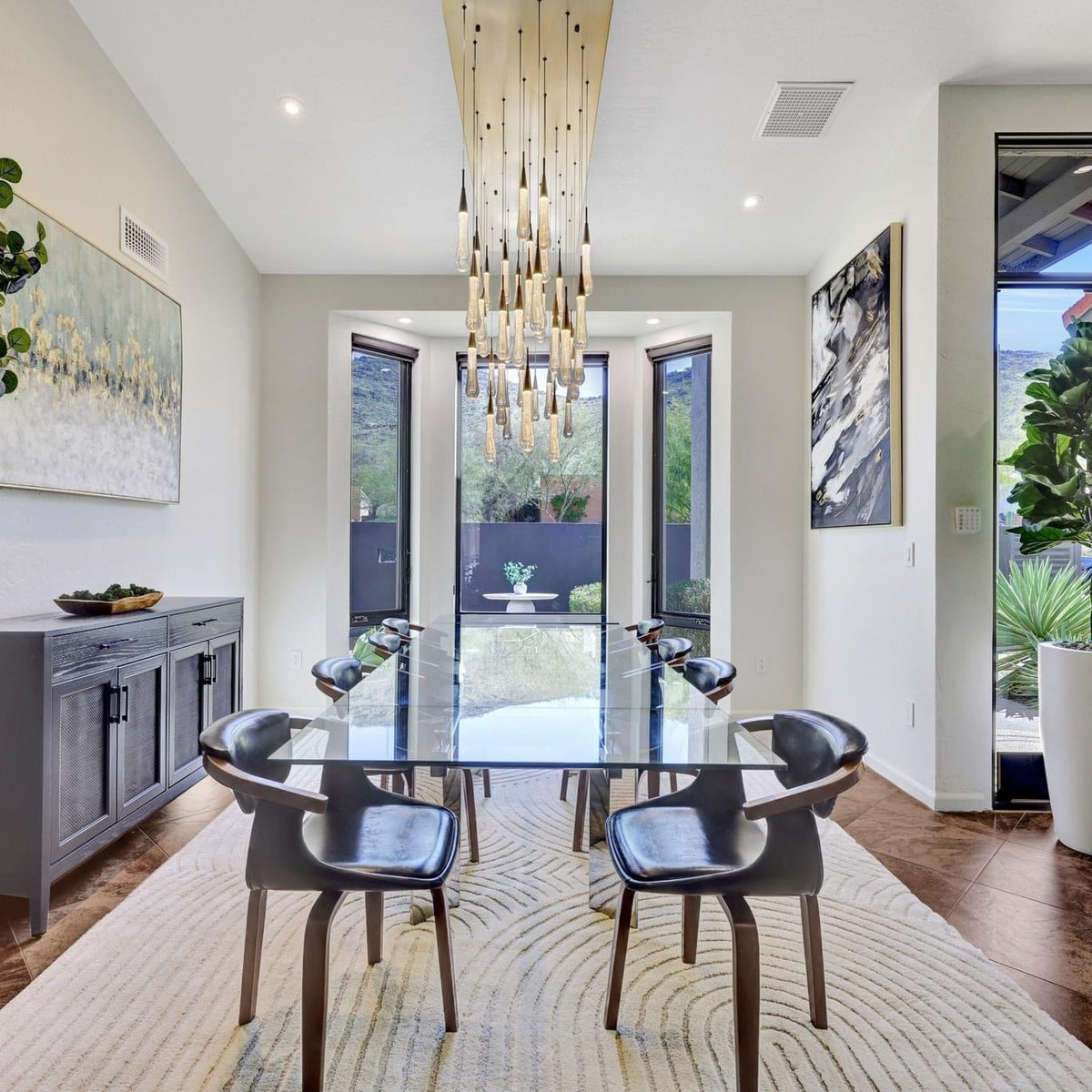 Solitaire Linear Chandelier