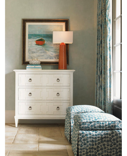 Ivory Key 3 Drawer Standard Dresser