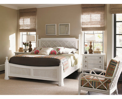 Ivory Key Canopy Bed
