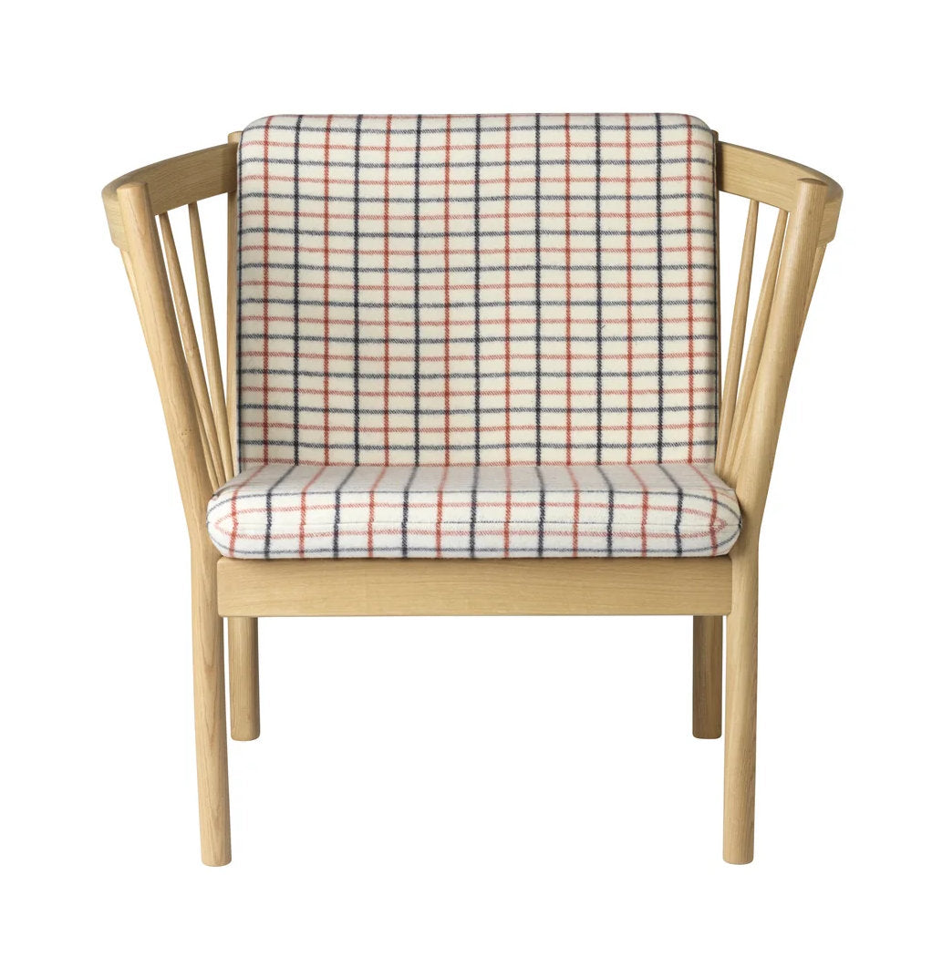 J146 Barrel Chair Chair with Ottoman