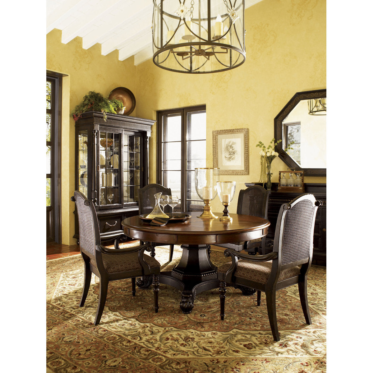 Kingstown Bonaire  Dining Table