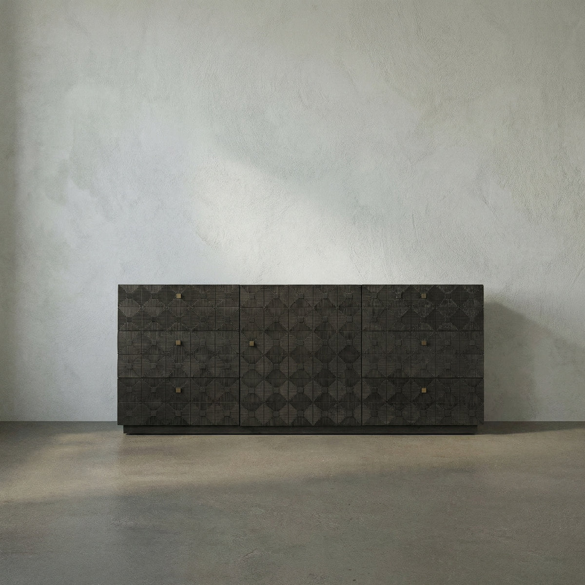 Leon 6 - Drawer Dresser