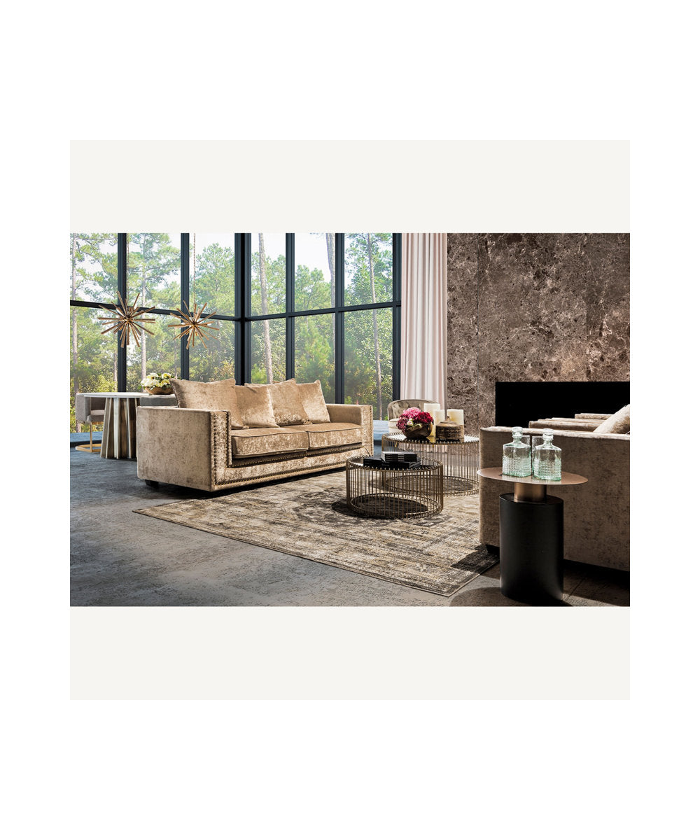 Oroa Lezey Dining Table