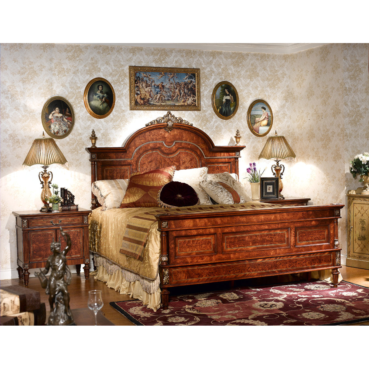 Louis California King Bed