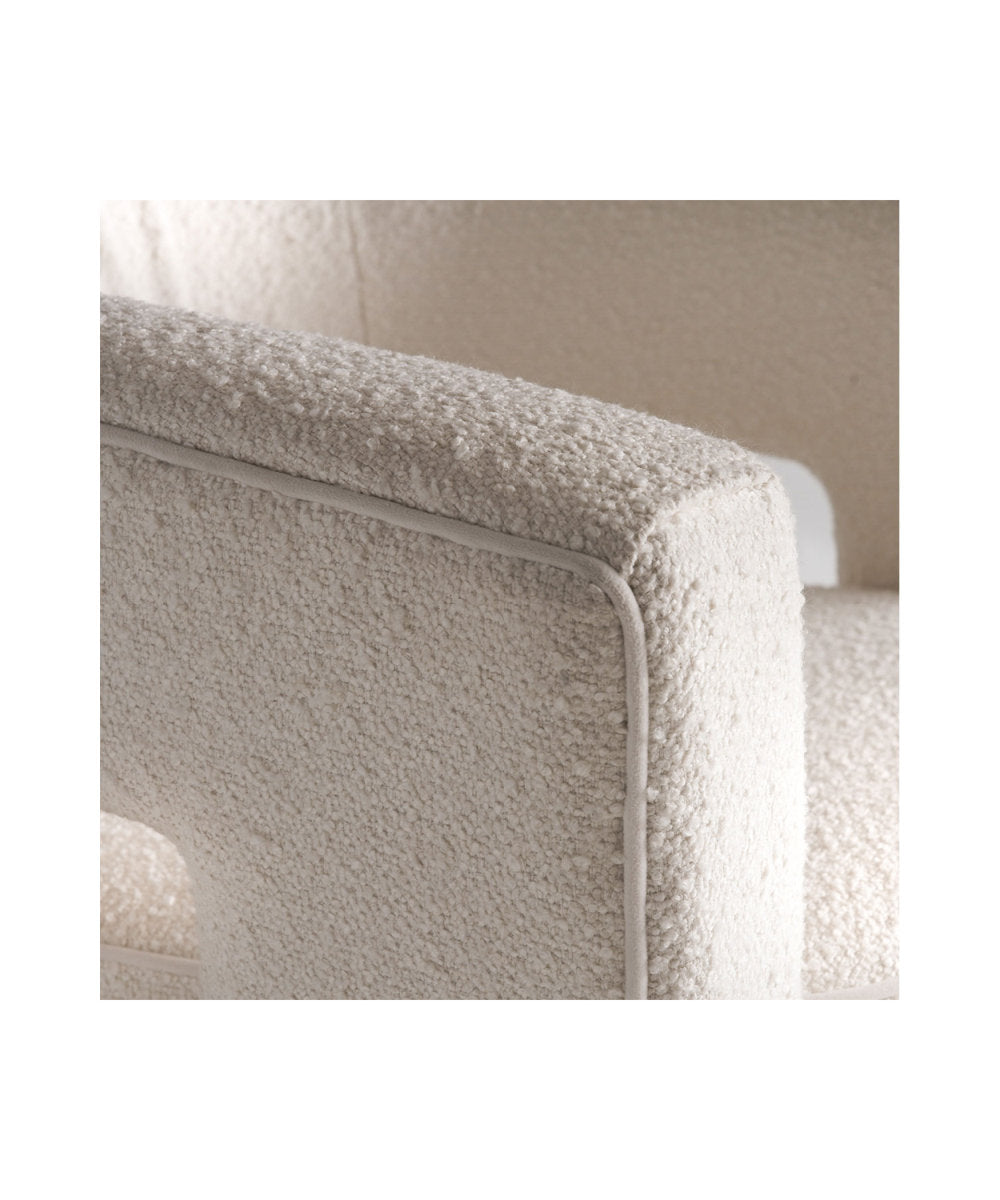 Andrew Martin Madison 31 W Swivel Armchair