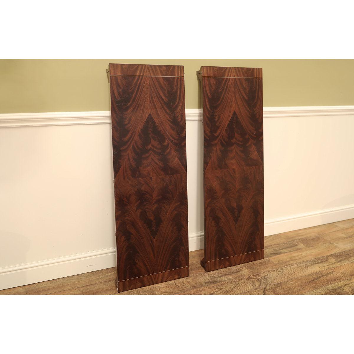 Mahogany Wood Dining Table