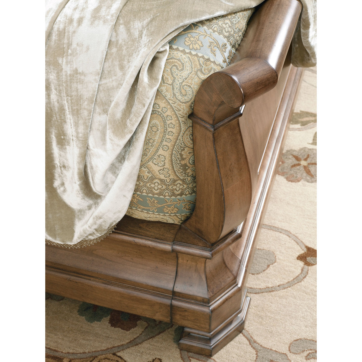 New Lou Solid Wood Bed