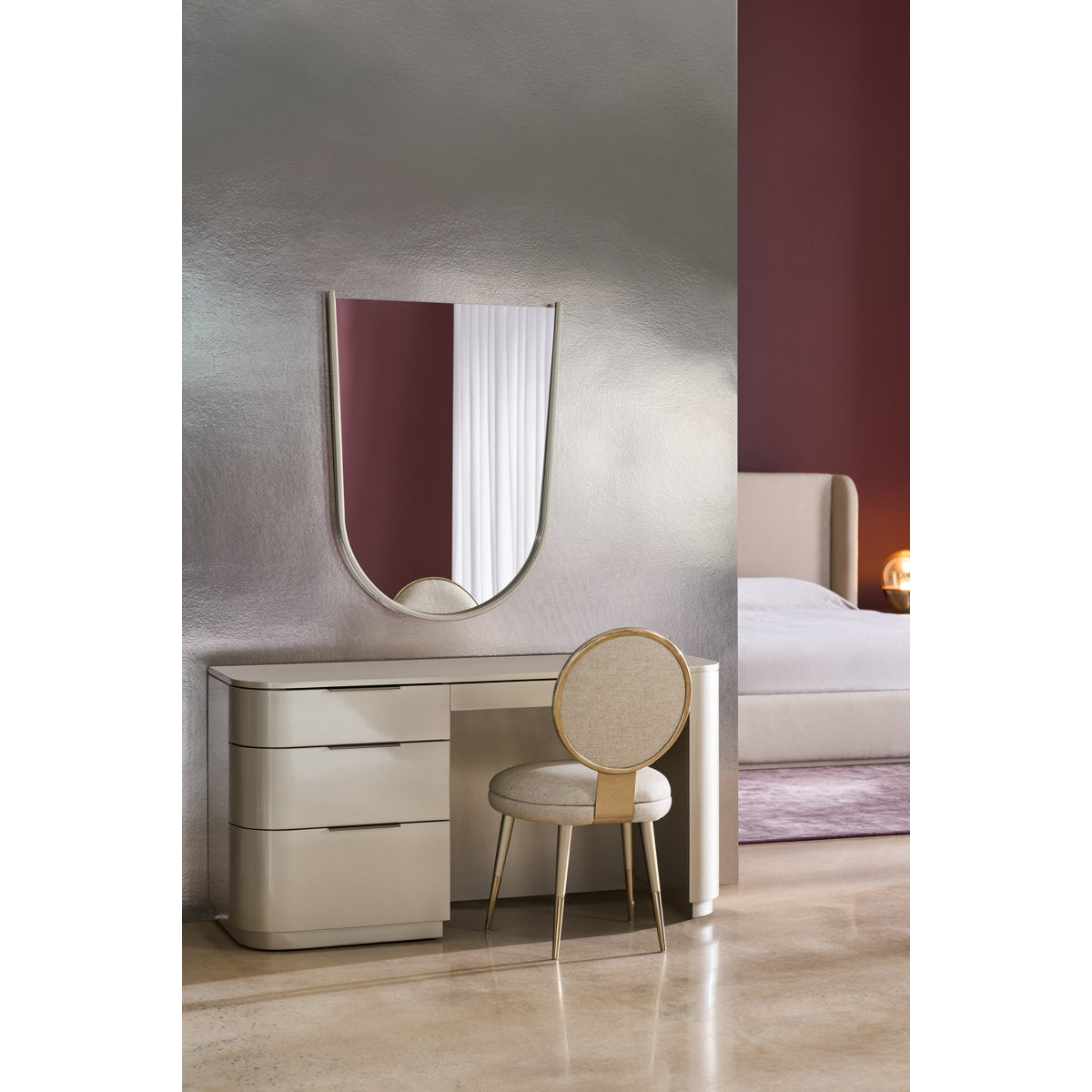 Caracole Oblique Bed