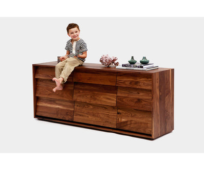 Oliver 6 - Drawer Solid Wood Dresser