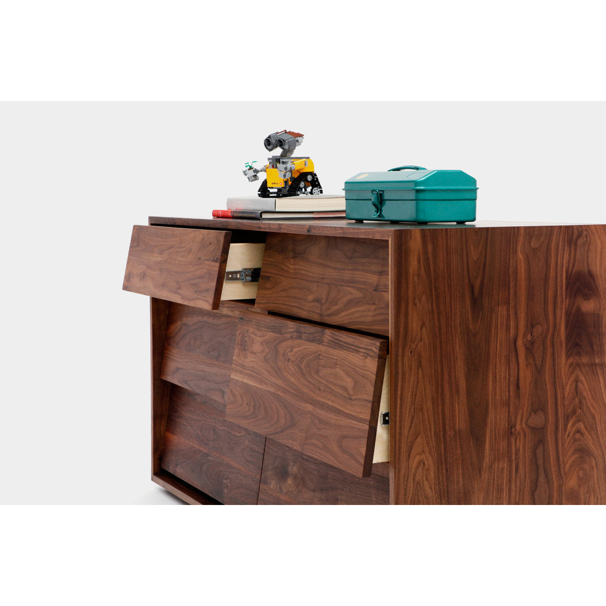 Oliver 6 - Drawer Solid Wood Dresser