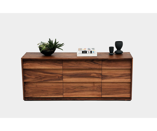 Oliver 9 - Drawer Solid Wood Dresser