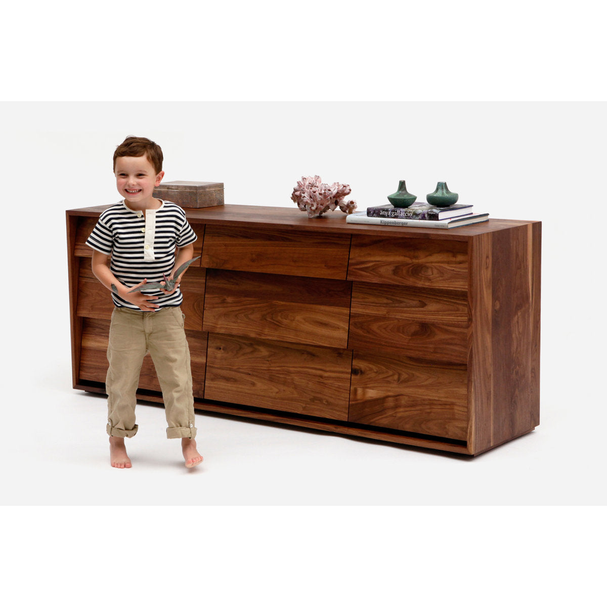 Oliver 9 - Drawer Solid Wood Dresser