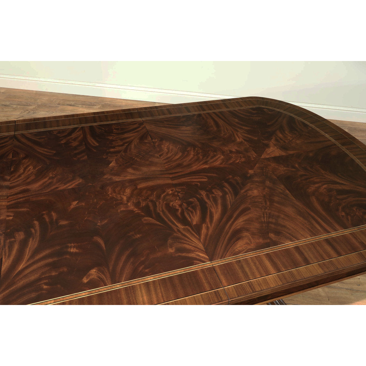 Oval Mahogany Wood Dining Table