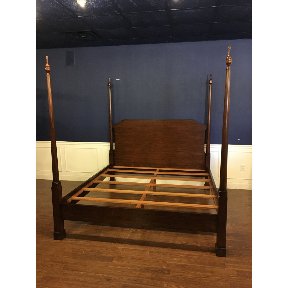 Leighton Hall Furniture Pencil Post Bed