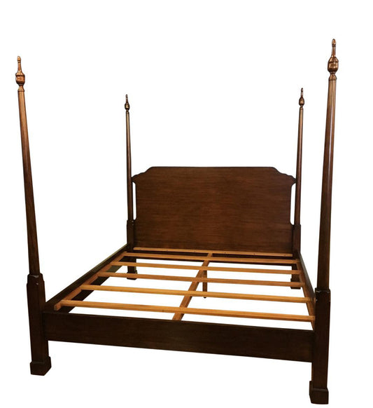Leighton Hall Furniture Pencil Post Bed