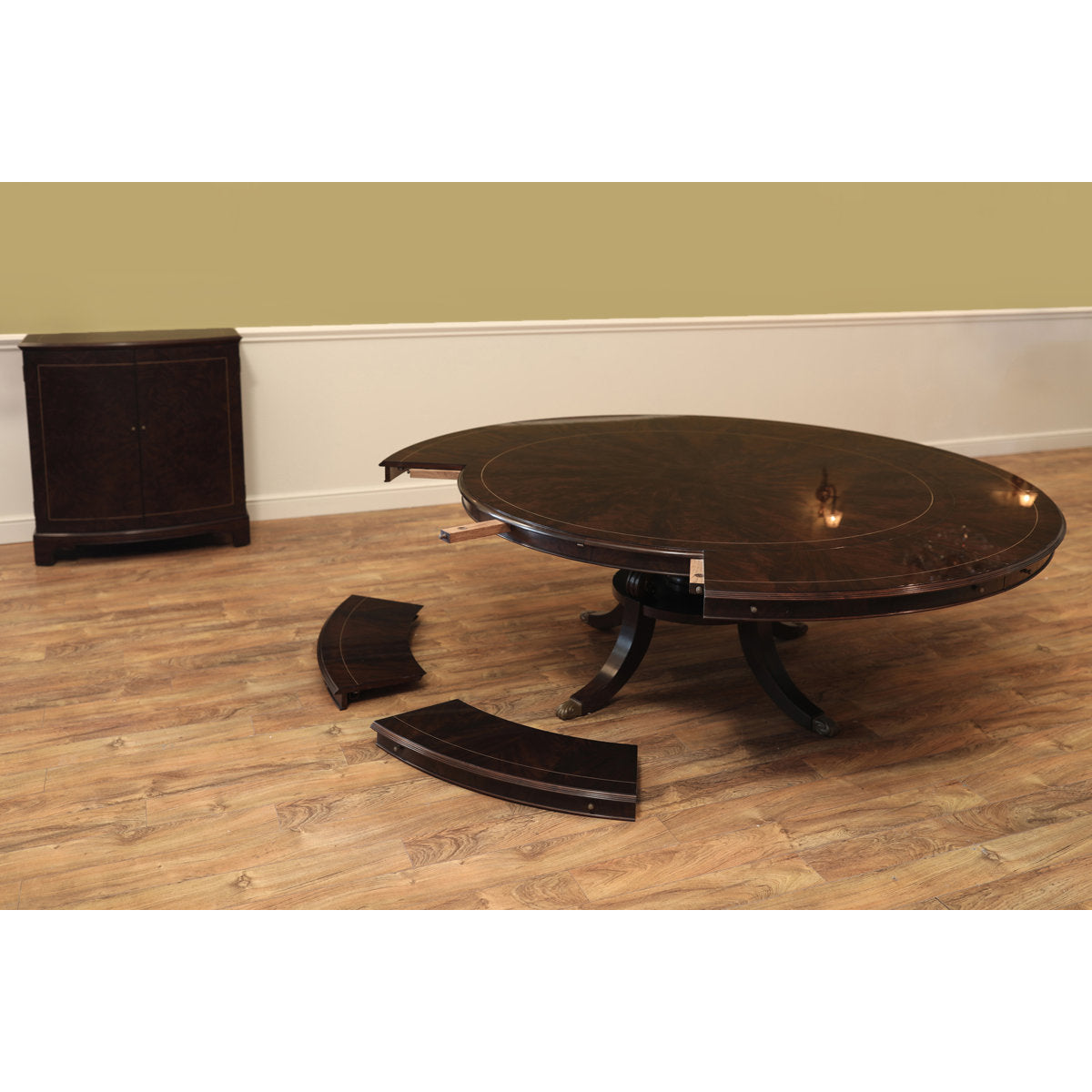 Round Mahogany Wood Dining Table