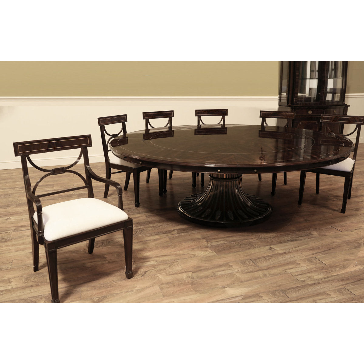 Round Mahogany Wood Dining Table