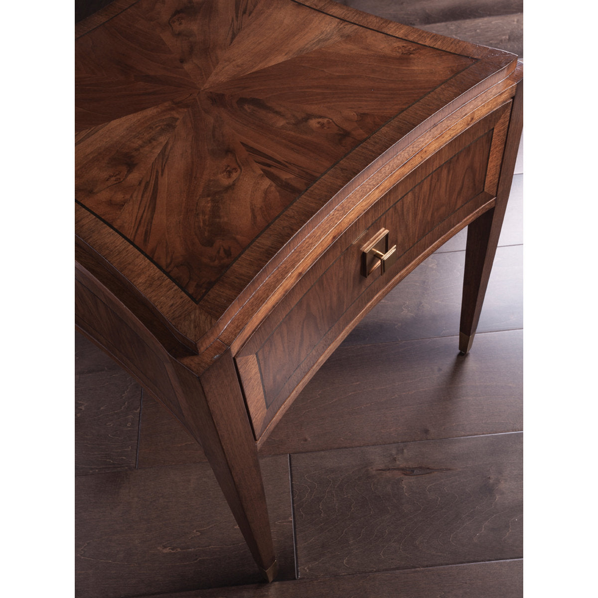 Signature Designs Chiavari Square End Table