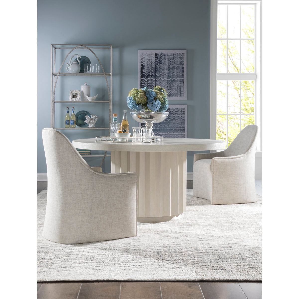 Signature Designs Sarto Round Dining Table