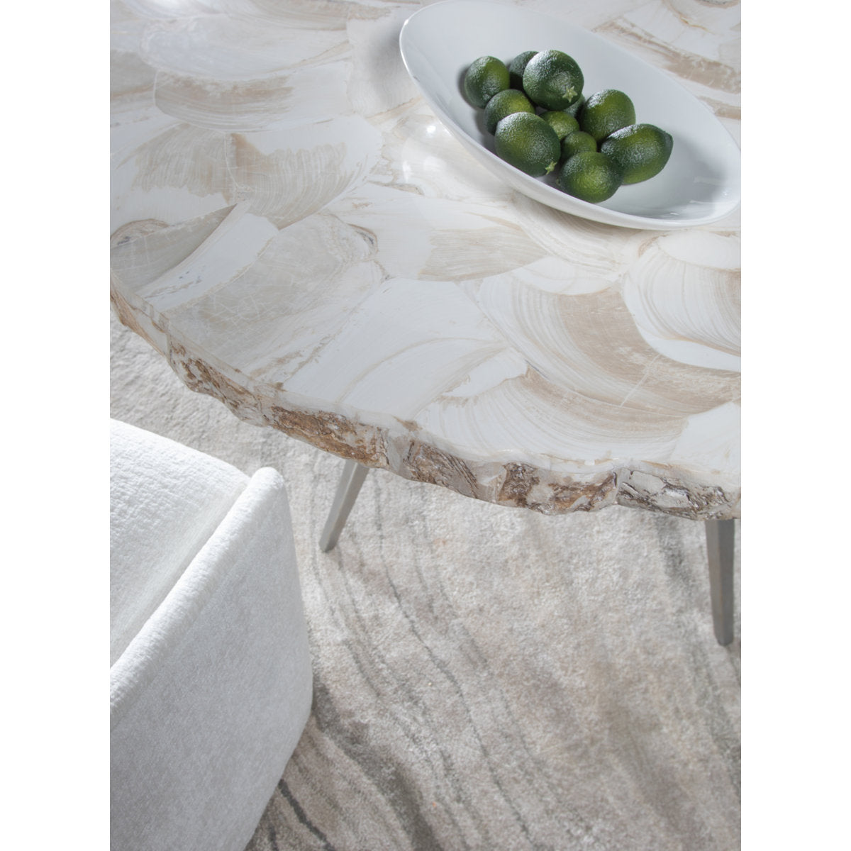 Signature Designs Seamount Round Dining Table