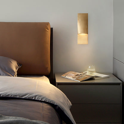 Taza Vertical Rectangular Sconce