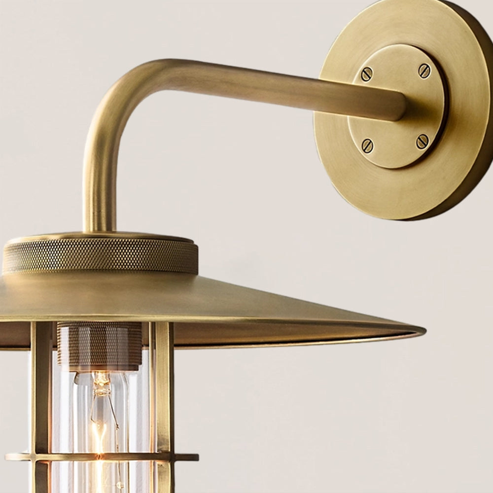 Utilitaire Barn Outdoor Wall Sconce