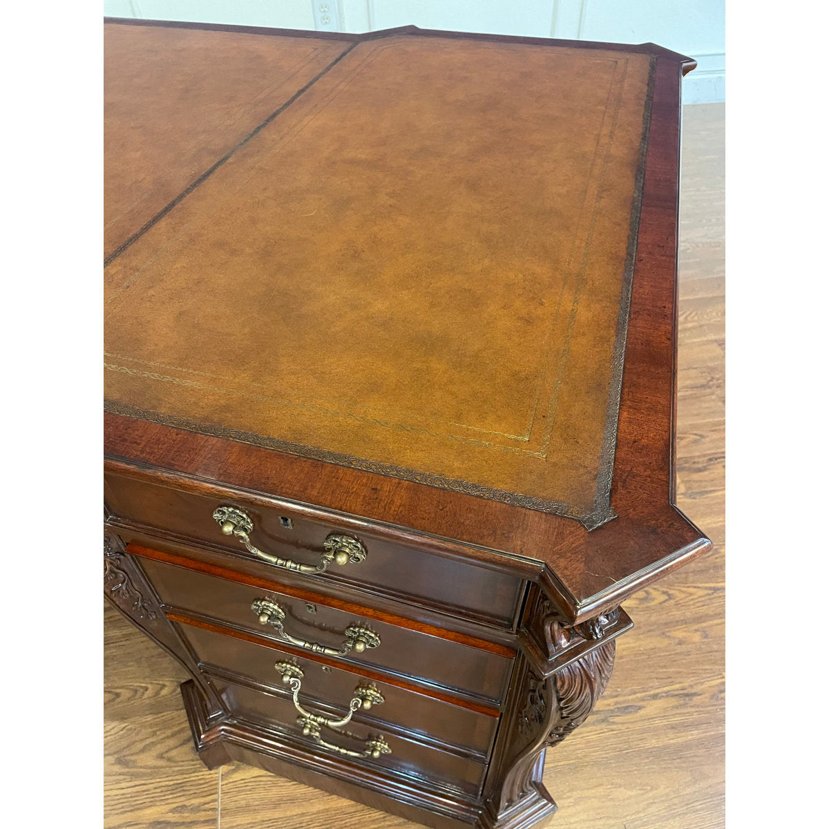 Traditional Mahogany Partners Desk