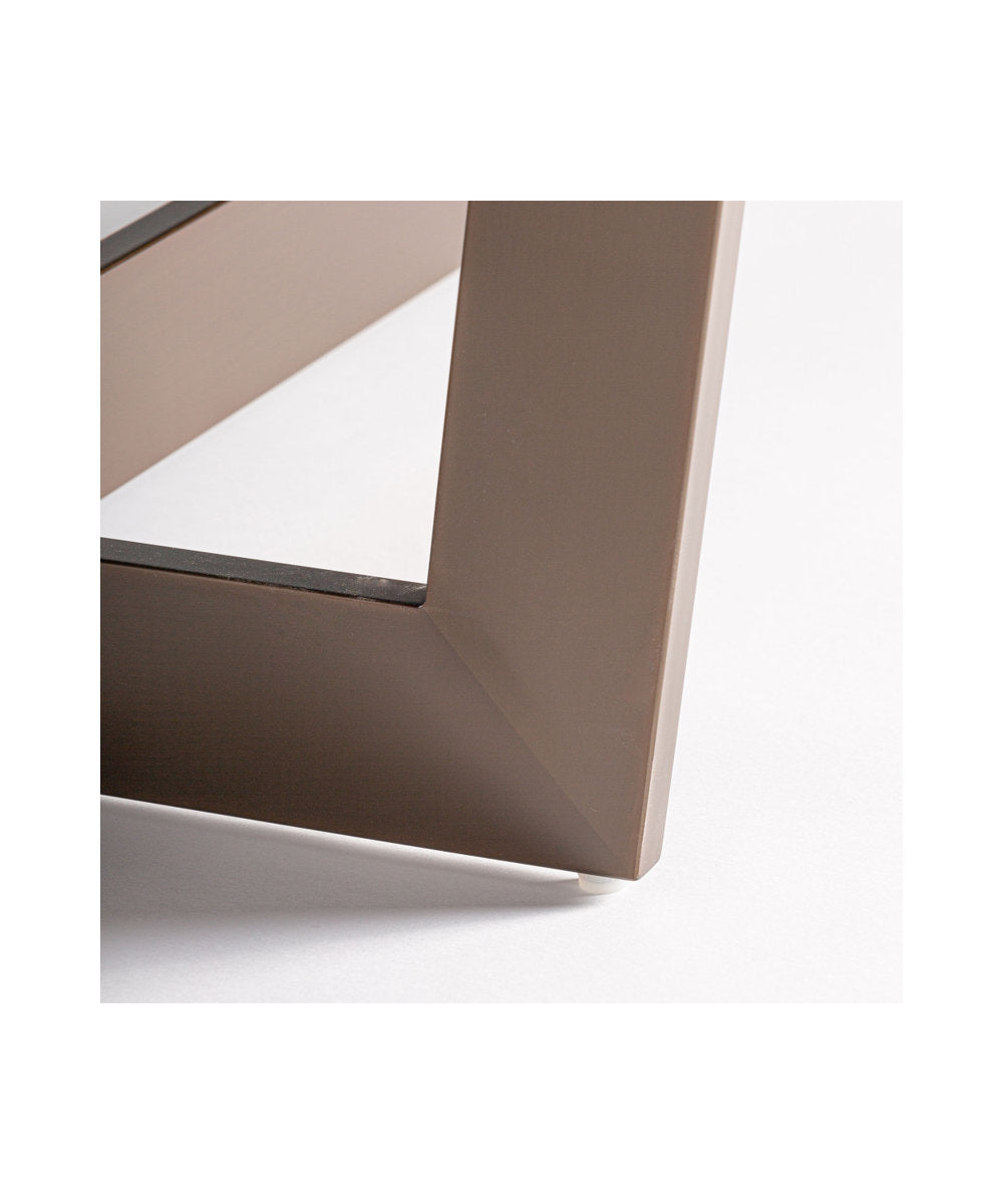 Oroa Tremp Dining Table
