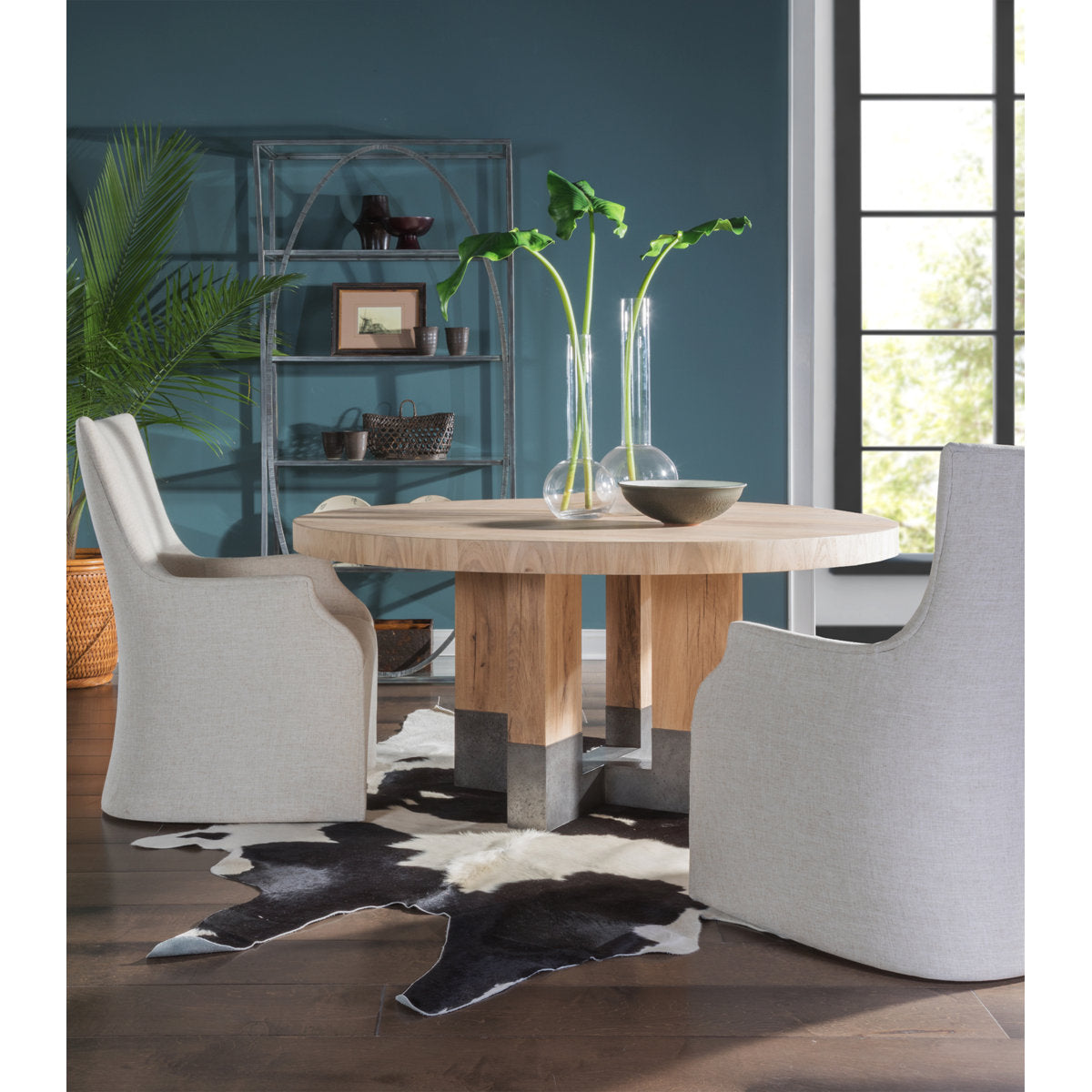 Verite Round Dining Table