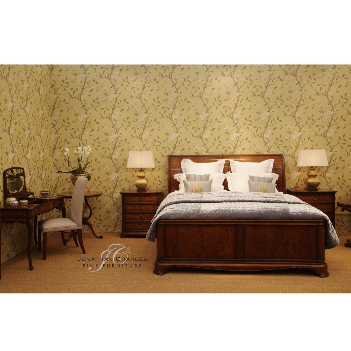 Windsor Solid Wood Sleigh Platform Bed